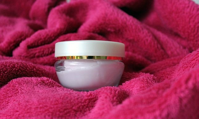 Which Timeless Face Creams Contain Hyaluronic Acid?