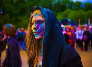 7 Simple Halloween Makeup Tips and Ideas