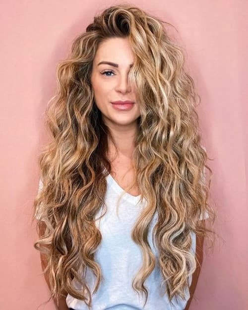 Curly Blonde hairstyle 