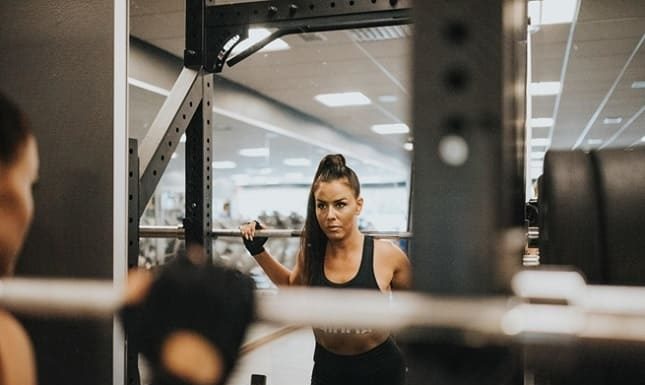 Workout and Diet Strategies for Women Who Want to Build Muscle