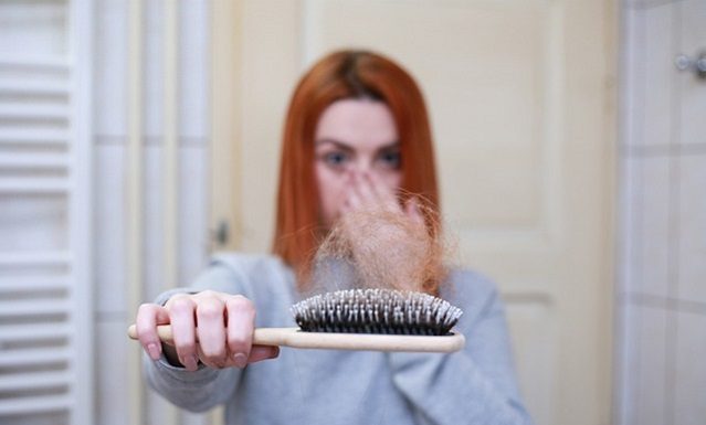 8 Bad Habits Affecting Hair Health