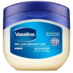 6 Vaseline Benefits You’ll Want to Know (1)