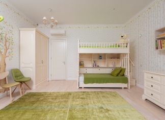 Tips For Picking The Right Type Of Wallpaper For a Bathroom Remodel
