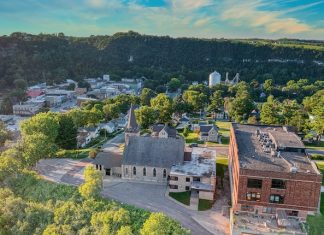 Top 5 Reasons to Try Small-Town Living