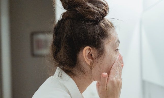 10 Common Ingredients to Avoid in Your Skincare Routine – Go Natural!