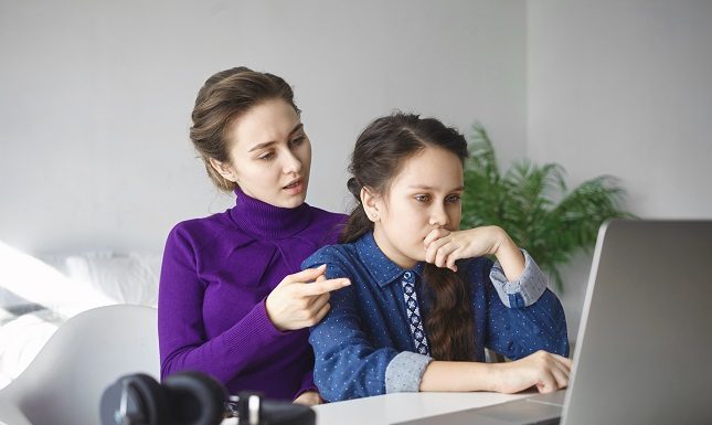 The Best Tech to Make the Transition to College Easy for Both Parents and Kids