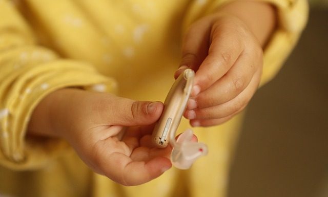 5 Hearing Aid Smartphone Apps: What’s Their Key Functionality?