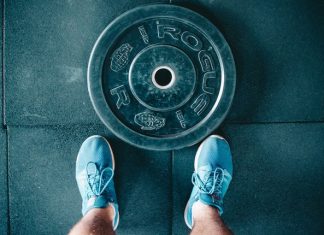 Decluttering Your Home Gym: Barbell Racking for Organization