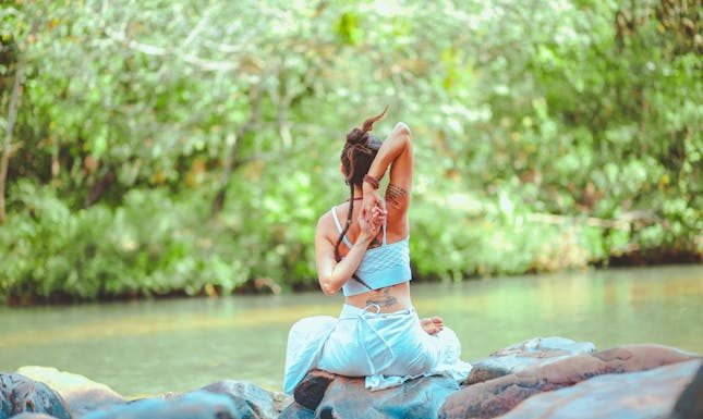 Glow and Grow: Nine Health Tips for a Youthful Appearance as You Age