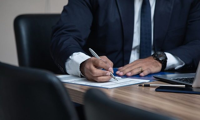 When to Hire a Family Lawyer: Signs You Need Legal Help