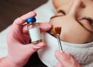 How to Prepare Your Skin for a Chemical Peel In the right hand, a brush is held, and in the left hand, a container with the drug. Cosmetology chemical peeling is being performed, with a patient on the table about to receive a chemical peel.