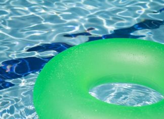 How to Throw an Epic Pool Party: Fun Ideas and Essentials