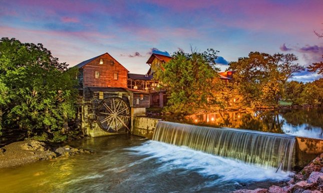 Top Things to Do in Pigeon Forge for First-Time Visitors
