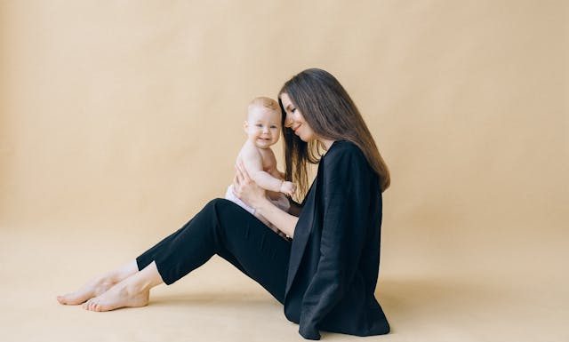 Newborn Posing Dos and Don’ts for Perfect Shots