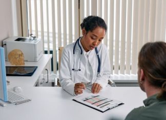 Simplify Your Prescriptions: How Med Sync Can Change Your Life