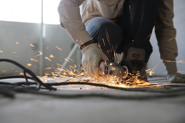 The Time-Money Tradeoff in Construction