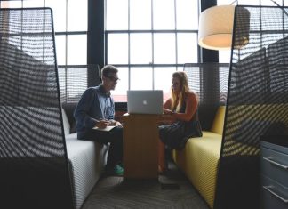Why Portable Trade Show Booths Are a Game-Changer for Mom-Owned Businesses