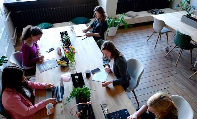 Empowering Women in B2B Sales: Proven Consulting Techniques