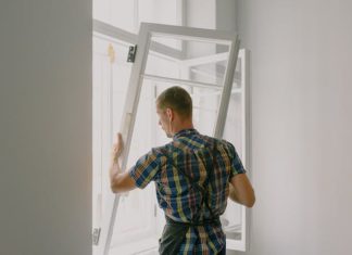 Exploring Custom Window Solutions with Tulsa’s Experienced Window Experts