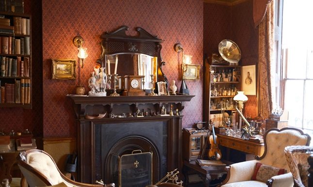 How to Easily Combine Modern and Antique Furniture in Your House