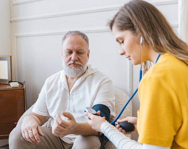 Home Care Benefit Seniors in Jackson, MI
