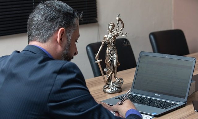 Choosing the Right Personal Injury Lawyer for Health Cases