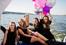 How to Choose the Best Weekend Cruise Party in St. Pete Beach