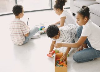 How Do Parents Manage Stress in Today’s Busy Life?