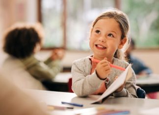 Toddler Education Program: What to Look for When Choosing One