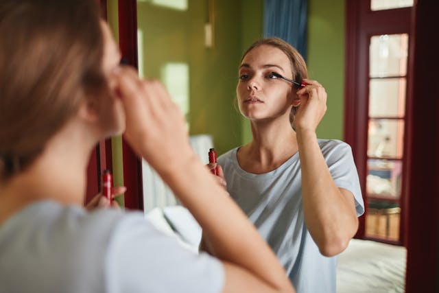 Best Way to Remove Lash