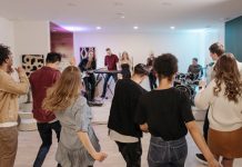 Here’s How To Organise The Best House Party For Your Guests In 2026