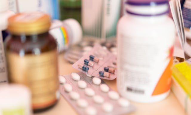How Advisors at a Medical Dispensary in Miami Guide First-Time Buyers