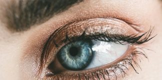 5 Times When an Eyelid Lift Makes Perfect Sense