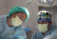 Choosing a Rhinoplasty Surgeon in San Francisco: 4 Qualities That Stand Out