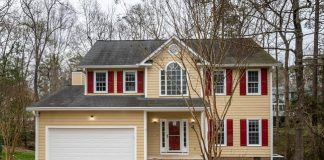 Warning Signs Around Your Home That Should Never Be Ignored