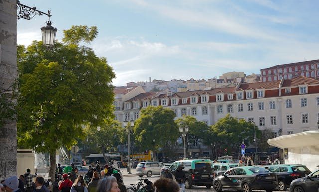 How Buying Property in Portugal as an American Can Enhance Your Investment Portfolio