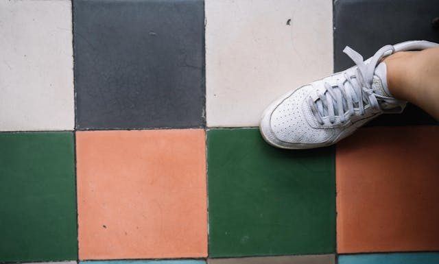 Cement Tile vs Ceramic Tile: Which Is the Best Choice for Your Project