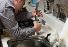 Homeowners: Key Questions to Ask When Hiring a Plumber