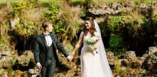 Minimalist Destination Wedding, Maximum Memories: Crafting a Clean, Modern Wedding Album