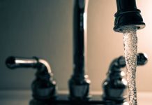 Roto-Rooter vs Diy Plumbing Solutions: Factors to Consider