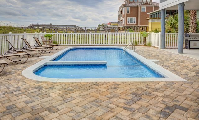 The Ultimate Guide to Eco-Friendly Upgrades for Aging Swimming Pools