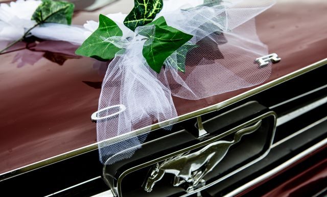 Vintage Classic or Modern Luxury: How to Match Your Wedding Car to Your Venue Theme