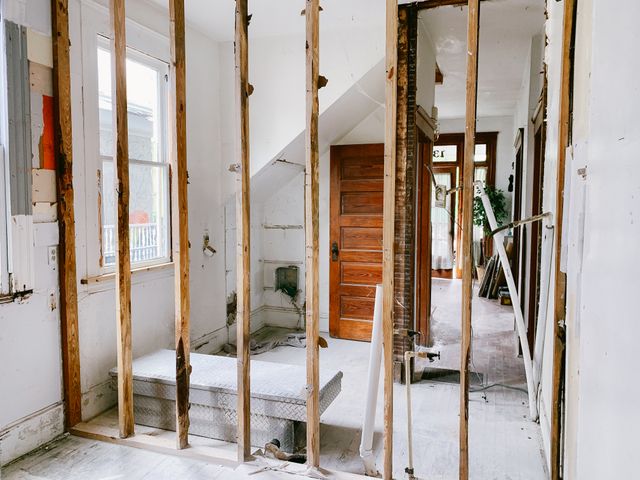 What to Know Before Renting a Dumpster for a Renovation